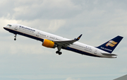 Icelandair Boeing 757-256 (TF-FIZ) at  Manchester - International (Ringway), United Kingdom