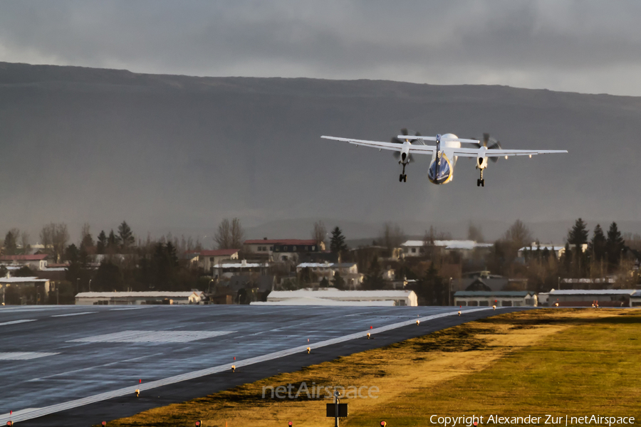 Air Iceland Bombardier DHC-8-402Q (TF-FXB) | Photo 129332