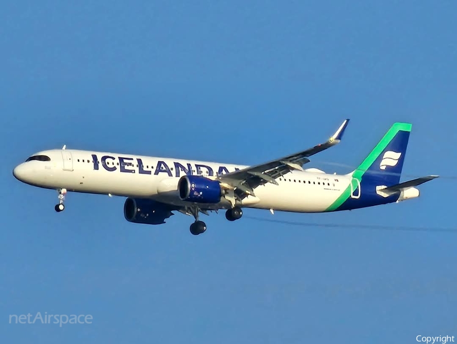 Icelandair Airbus A321-271NX (TF-IAD) | Photo 680479