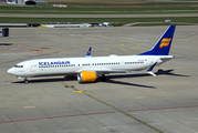 Icelandair Boeing 737-9 MAX (TF-ICA) at  Geneva - International, Switzerland