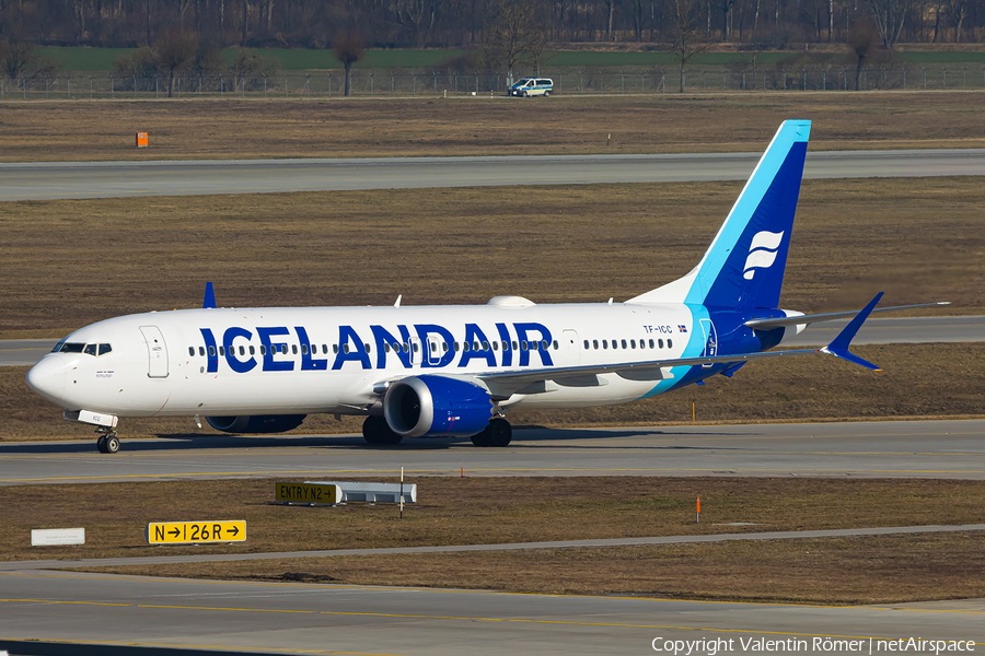 Icelandair Boeing 737-9 MAX (TF-ICC) | Photo 612485