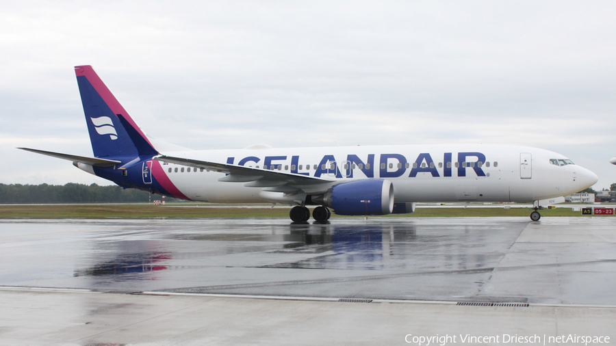Icelandair Boeing 737-8 MAX (TF-ICU) | Photo 529078