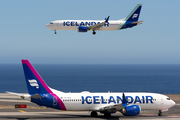 Icelandair Boeing 737-8 MAX (TF-ICU) at  Tenerife Sur - Reina Sofia, Spain