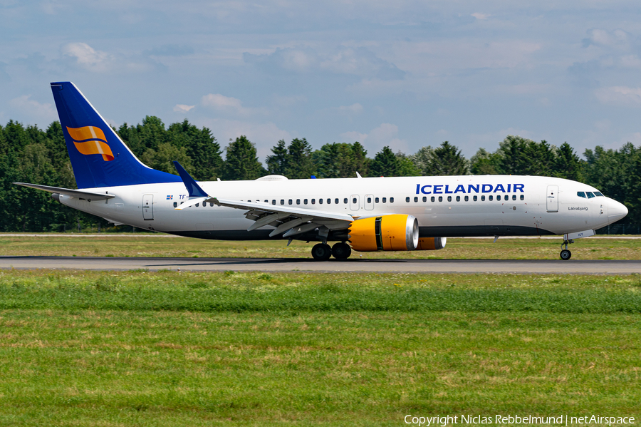 Icelandair Boeing 737-8 MAX (TF-ICY) | Photo 460873