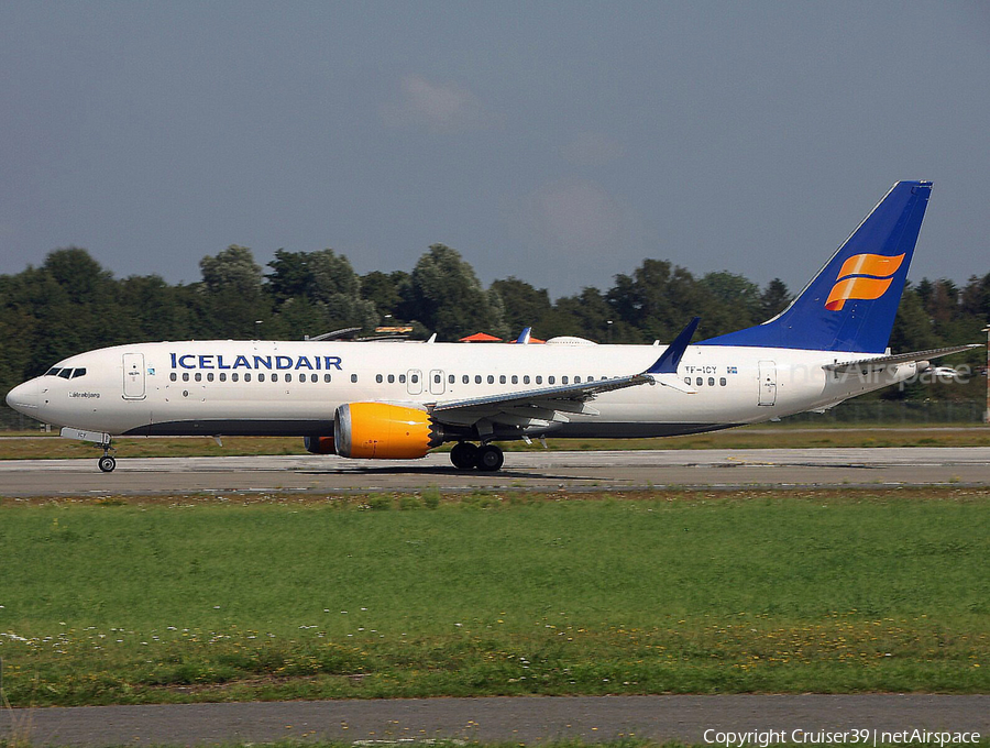 Icelandair Boeing 737-8 MAX (TF-ICY) | Photo 485927