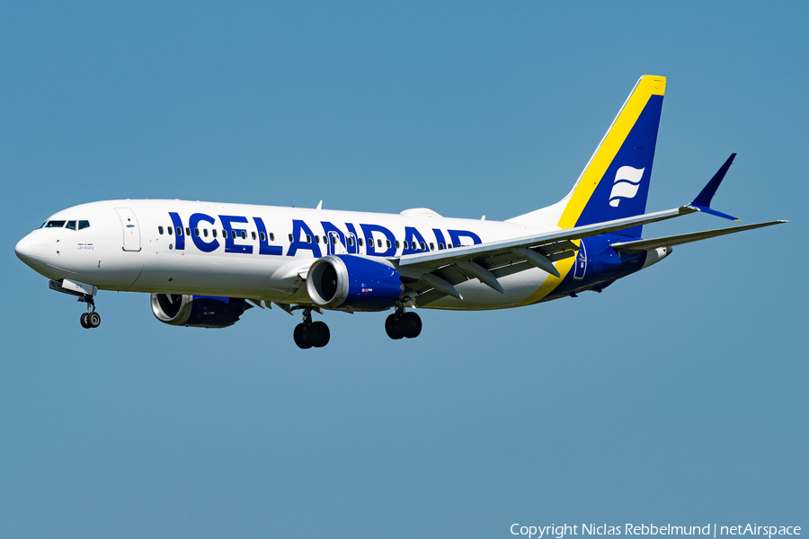 Icelandair Boeing 737-8 MAX (TF-ICY) | Photo 507236