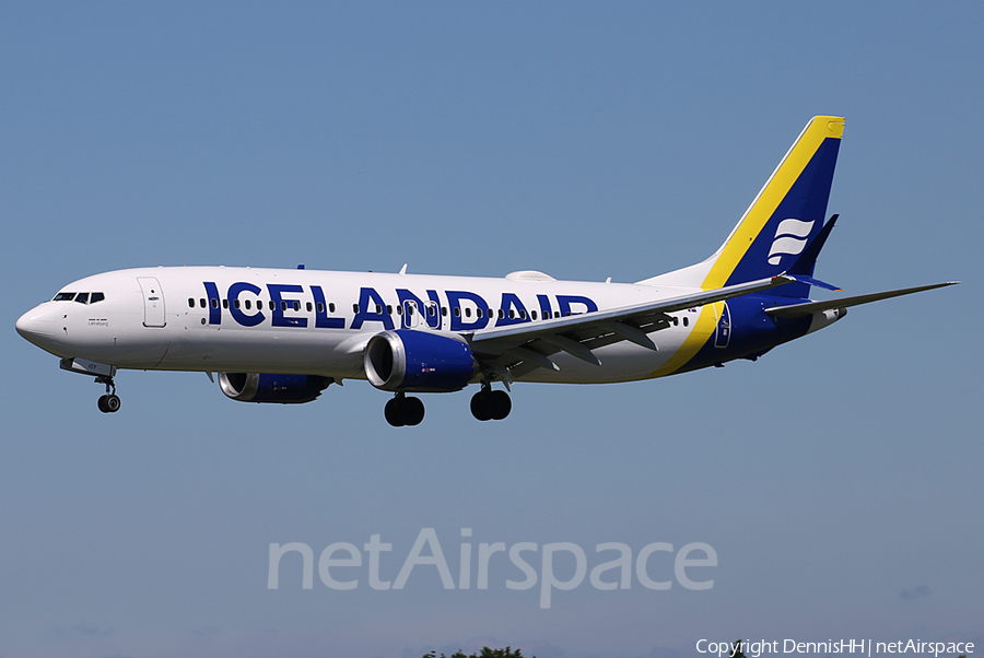 Icelandair Boeing 737-8 MAX (TF-ICY) | Photo 510767