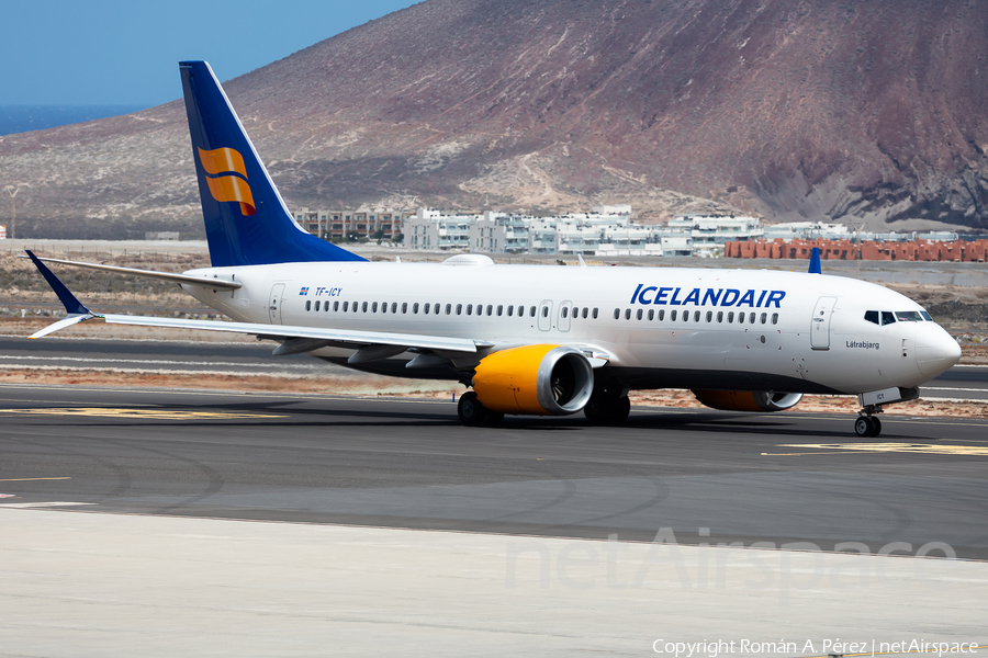 Icelandair Boeing 737-8 MAX (TF-ICY) | Photo 453986