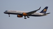 Icelandair Boeing 757-223 (TF-ISD) at  Chicago - O'Hare International, United States