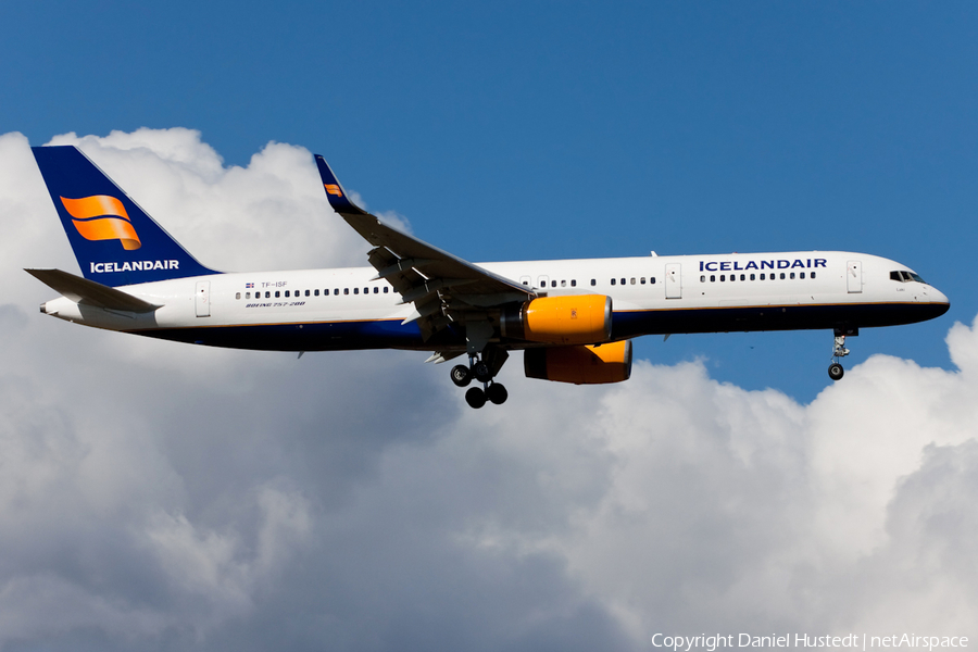 Icelandair Boeing 757-223 (TF-ISF) | Photo 641347