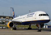 Icelandair Boeing 757-223 (TF-ISF) at  Dallas/Ft. Worth - International, United States