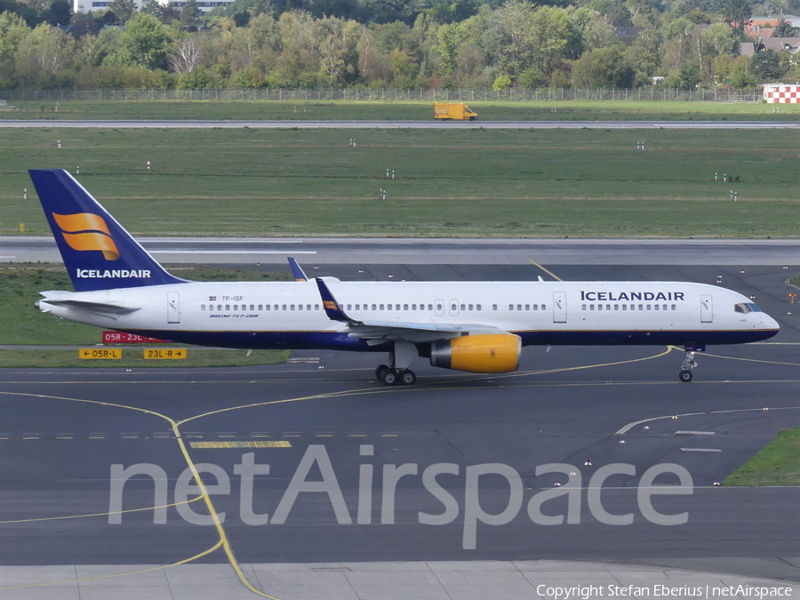 Icelandair Boeing 757-223 (TF-ISF) | Photo 347227