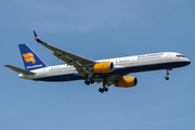 Icelandair Boeing 757-223 (TF-ISF) at  Hamburg - Fuhlsbuettel (Helmut Schmidt), Germany