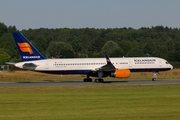 Icelandair Boeing 757-223 (TF-ISF) at  Hamburg - Fuhlsbuettel (Helmut Schmidt), Germany