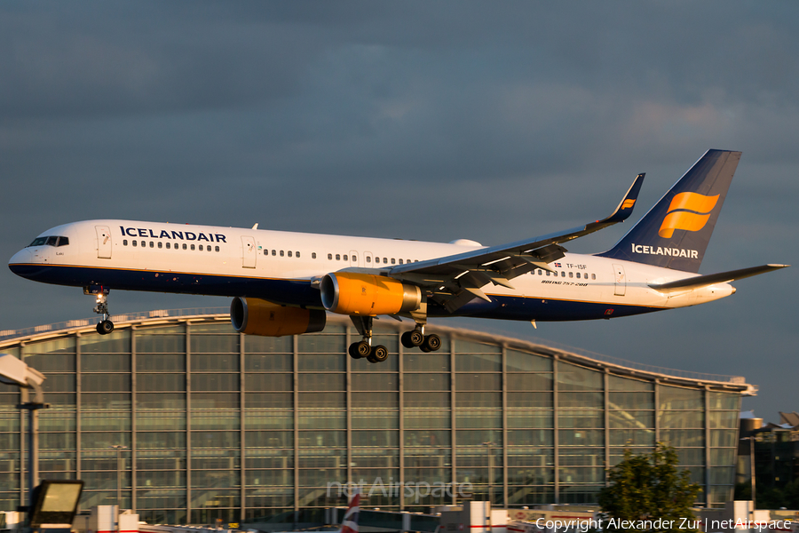 Icelandair Boeing 757-223 (TF-ISF) | Photo 453507