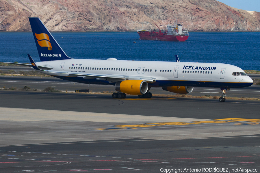 Icelandair Boeing 757-223 (TF-ISF) | Photo 300254
