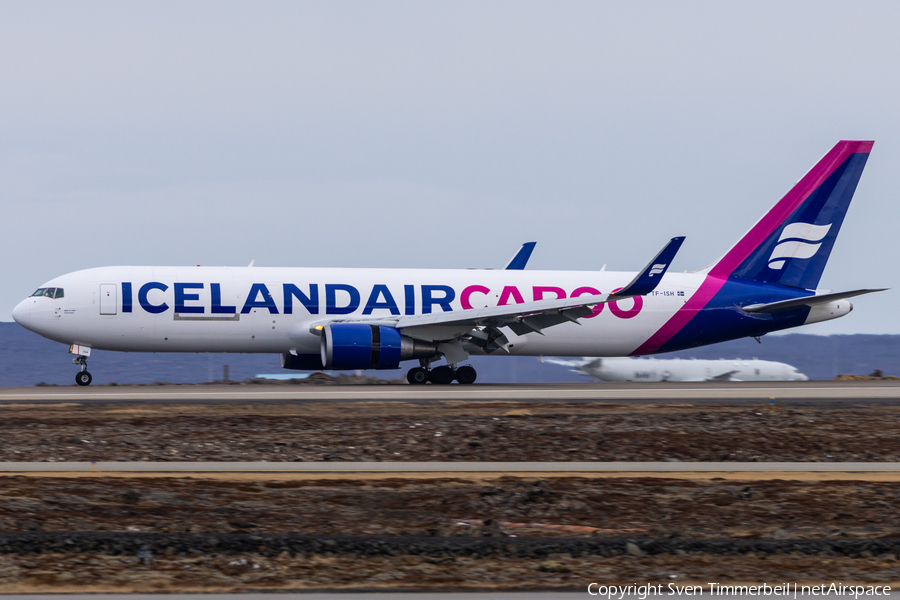 Icelandair Cargo Boeing 767-304(ER)(BCF) (TF-ISH) | Photo 565205