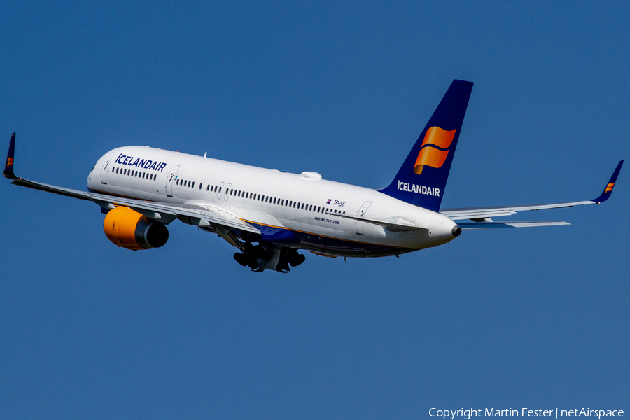 Icelandair Boeing 757-223 (TF-ISK) | Photo 343592