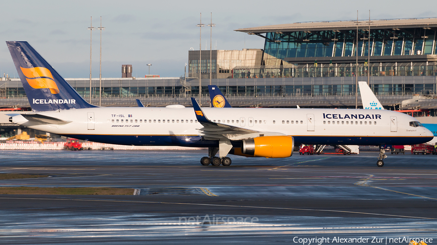 Icelandair Boeing 757-223 (TF-ISL) | Photo 203805