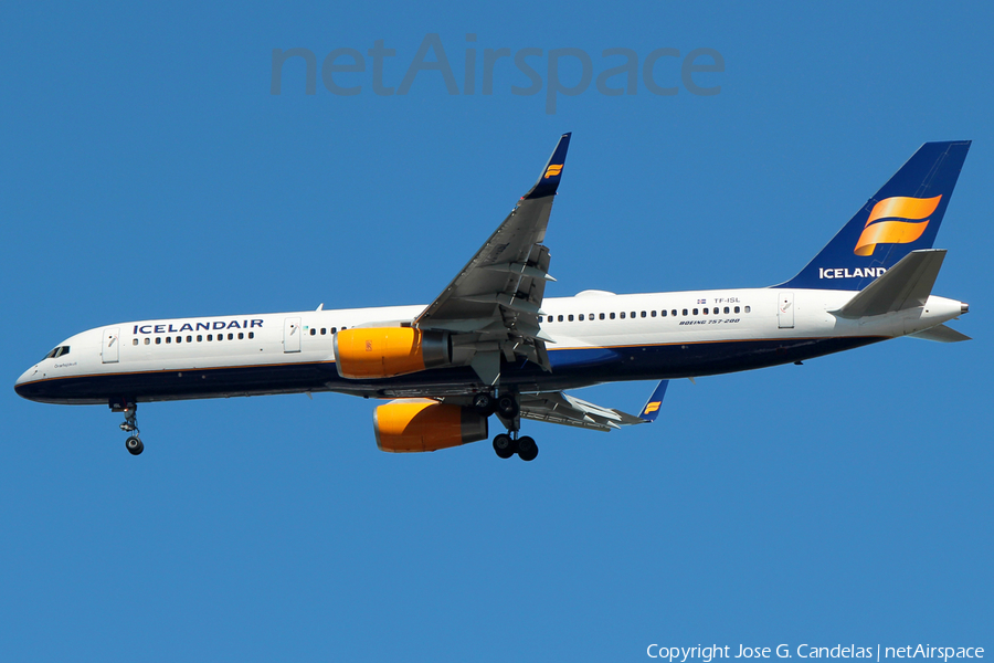 Icelandair Boeing 757-223 (TF-ISL) | Photo 115435