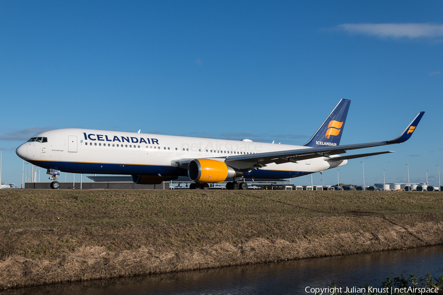 Icelandair Boeing 767-319(ER) (TF-ISN) | Photo 138018