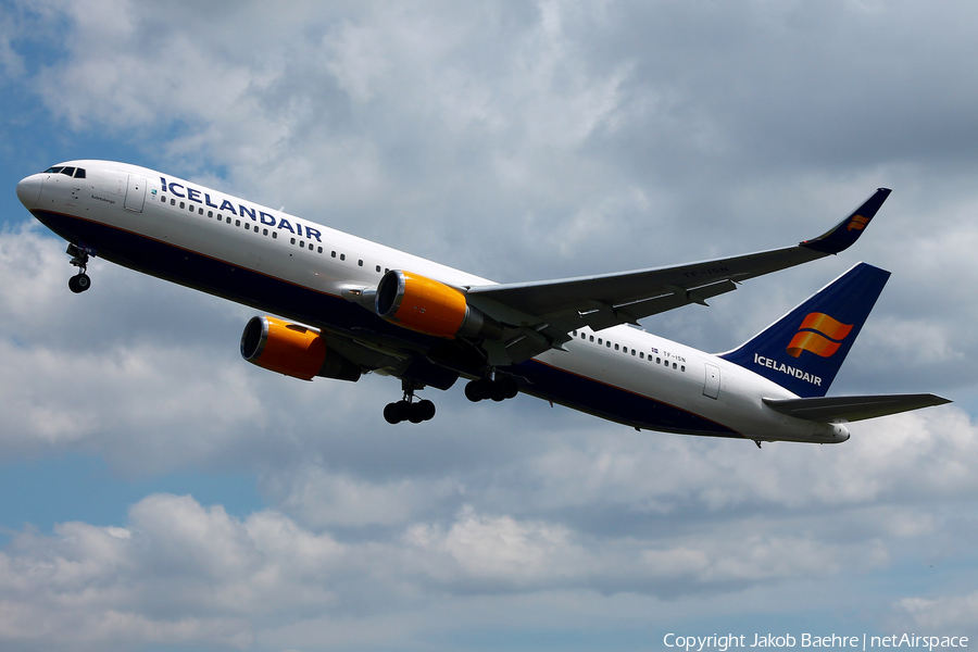 Icelandair Boeing 767-319(ER) (TF-ISN) | Photo 173368