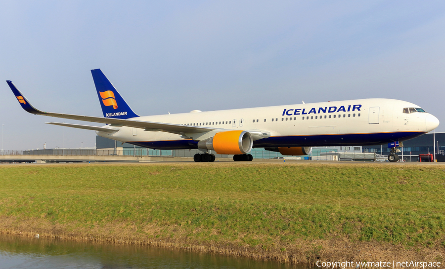 Icelandair Boeing 767-319(ER) (TF-ISP) | Photo 222544