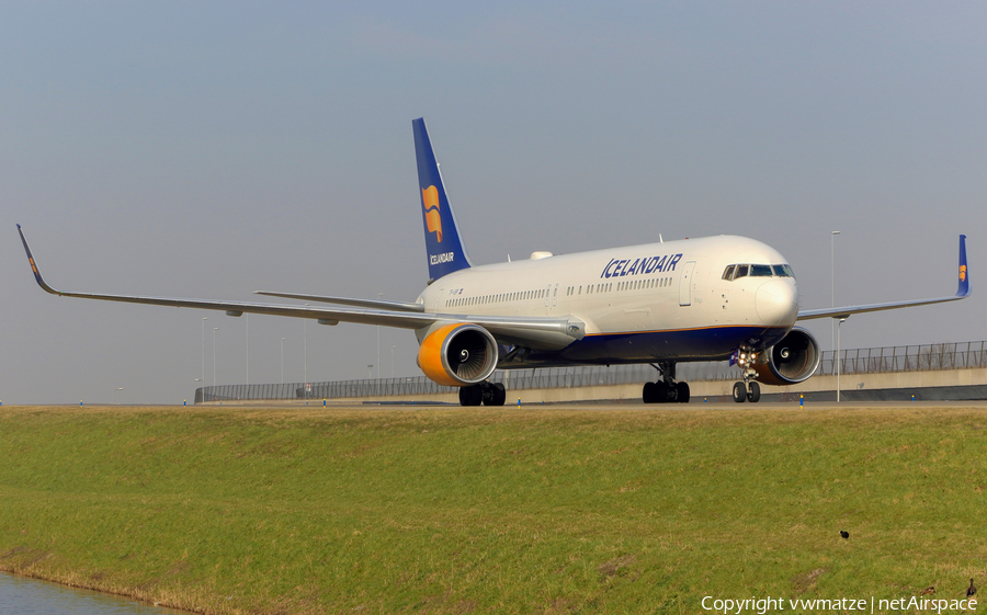 Icelandair Boeing 767-319(ER) (TF-ISP) | Photo 422663