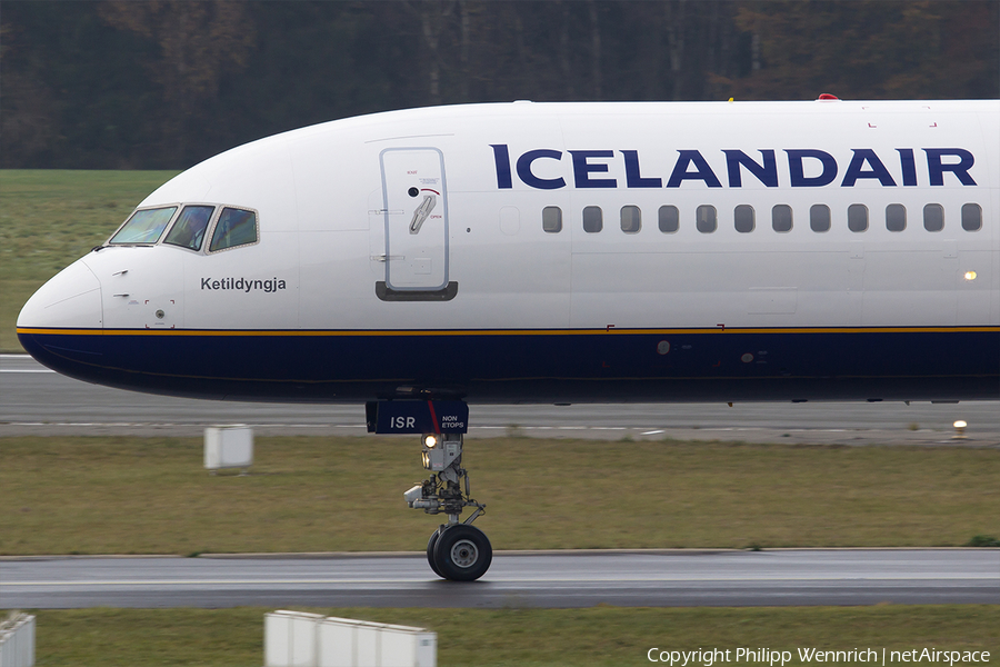 Icelandair Boeing 757-256 (TF-ISR) | Photo 130761