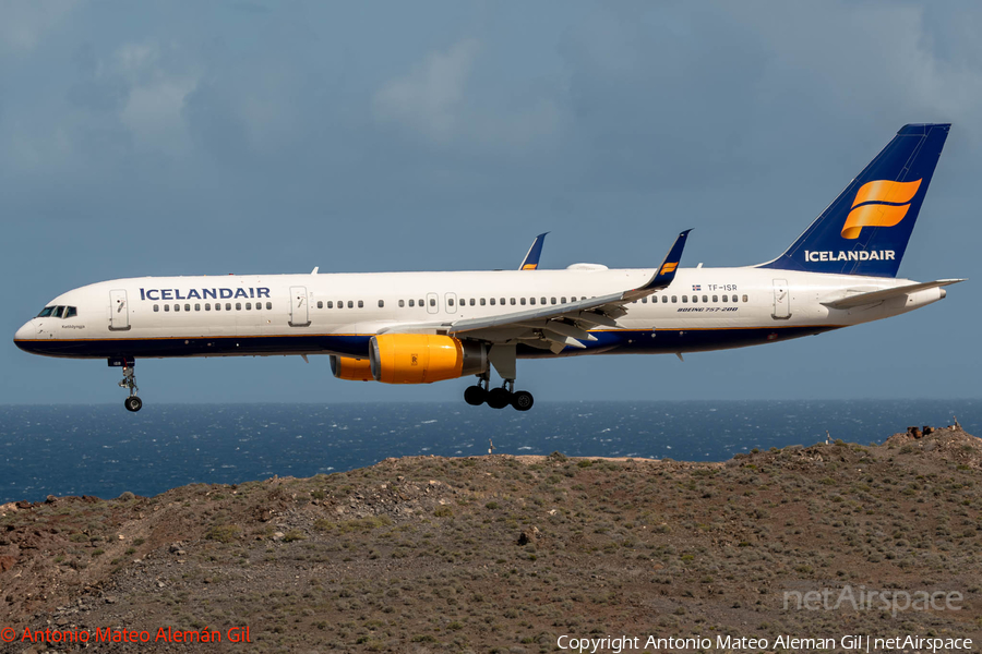 Icelandair Boeing 757-256 (TF-ISR) | Photo 677290