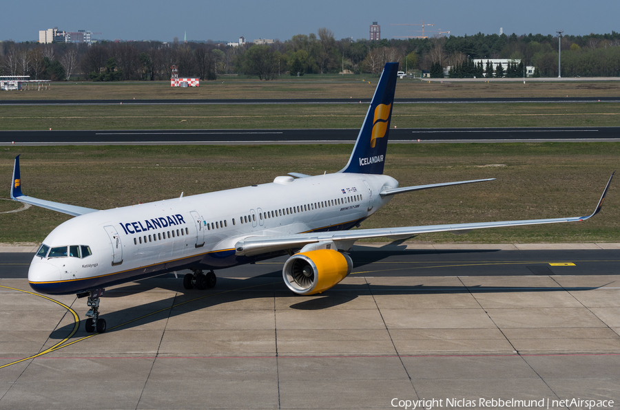 Icelandair Boeing 757-256 (TF-ISR) | Photo 310375