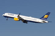 Icelandair Boeing 757-256 (TF-ISV) at  Barcelona - El Prat, Spain