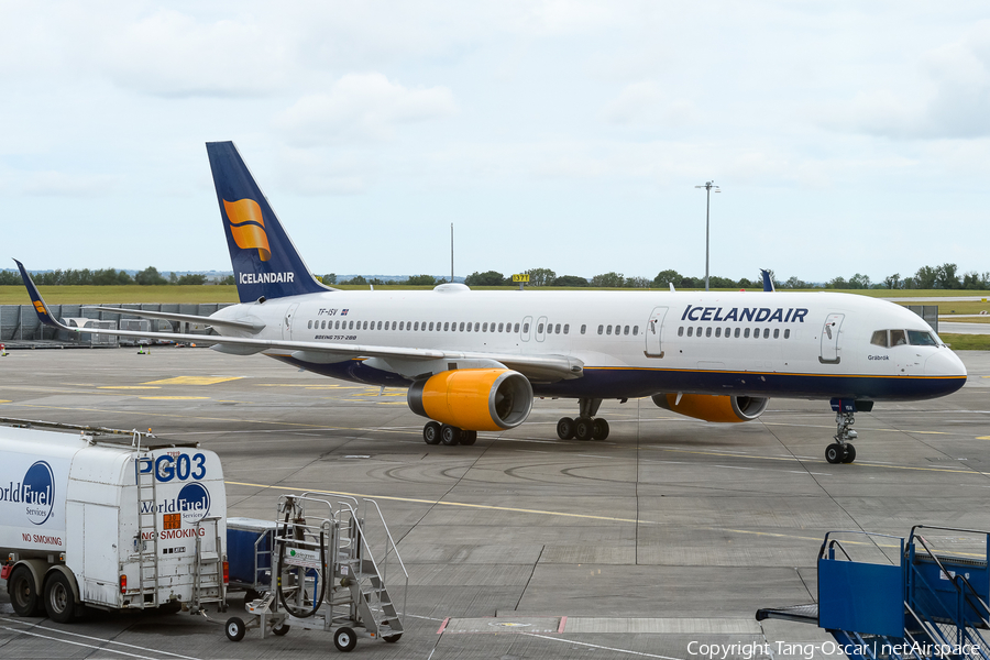 Icelandair Boeing 757-256 (TF-ISV) | Photo 517742