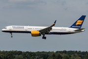 Icelandair Boeing 757-256 (TF-ISV) at  Hamburg - Fuhlsbuettel (Helmut Schmidt), Germany