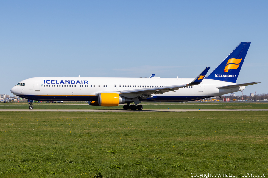 Icelandair Boeing 767-319(ER) (TF-ISW) | Photo 562498