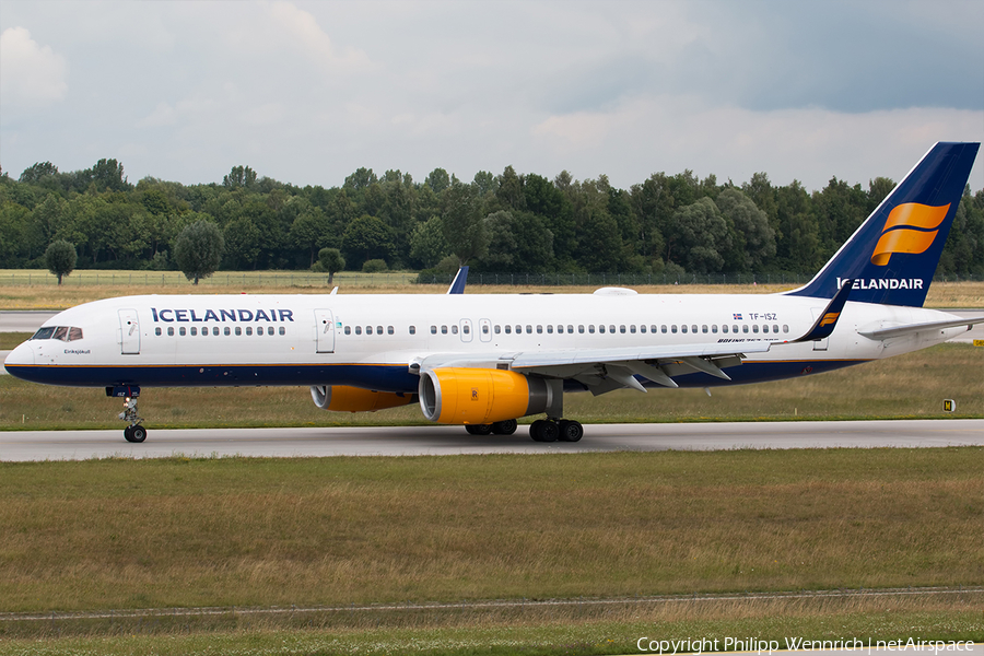 Icelandair Boeing 757-223 (TF-ISZ) | Photo 195077