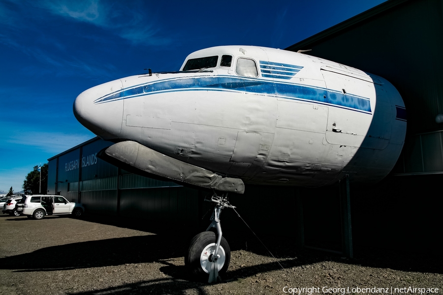 Loftleidir Icelandic (Icelandair) Douglas DC-6A (TF-IUB) | Photo 92078