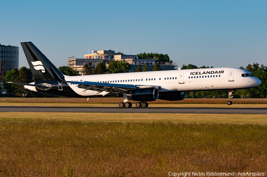 Icelandair Boeing 757-256 (TF-LLL) | Photo 513393