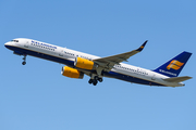 Icelandair Boeing 757-256 (TF-LLX) at  Copenhagen - Kastrup, Denmark