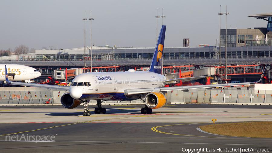 Icelandair Boeing 757-256 (TF-LLX) | Photo 132671