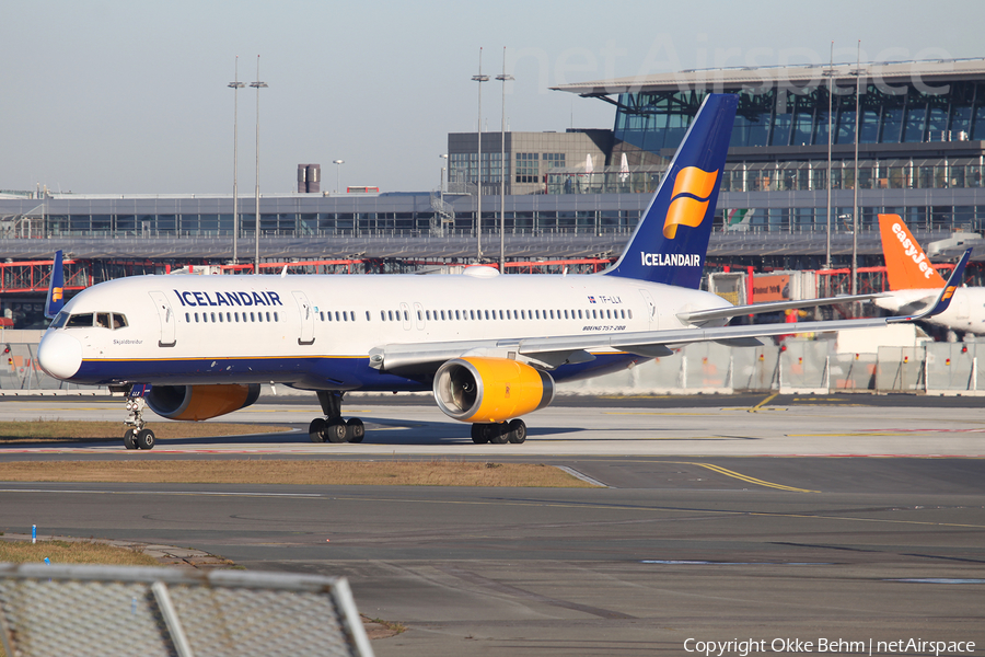 Icelandair Boeing 757-256 (TF-LLX) | Photo 132804