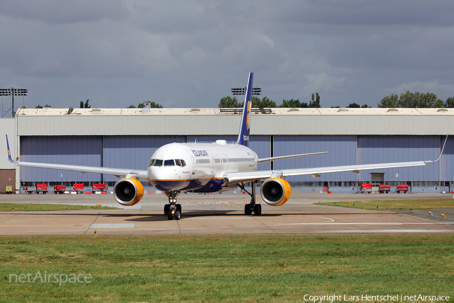 Icelandair Boeing 757-256 (TF-LLX) | Photo 80013