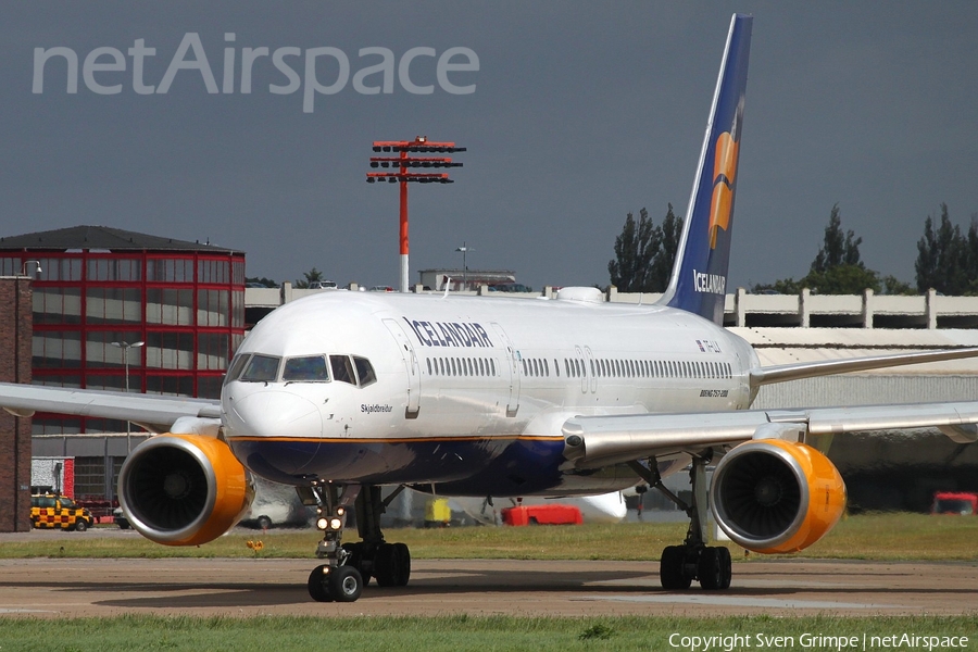 Icelandair Boeing 757-256 (TF-LLX) | Photo 80243