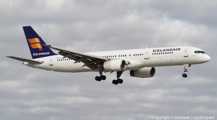 Icelandair Boeing 757-256 (TF-LLX) | Photo 1251
