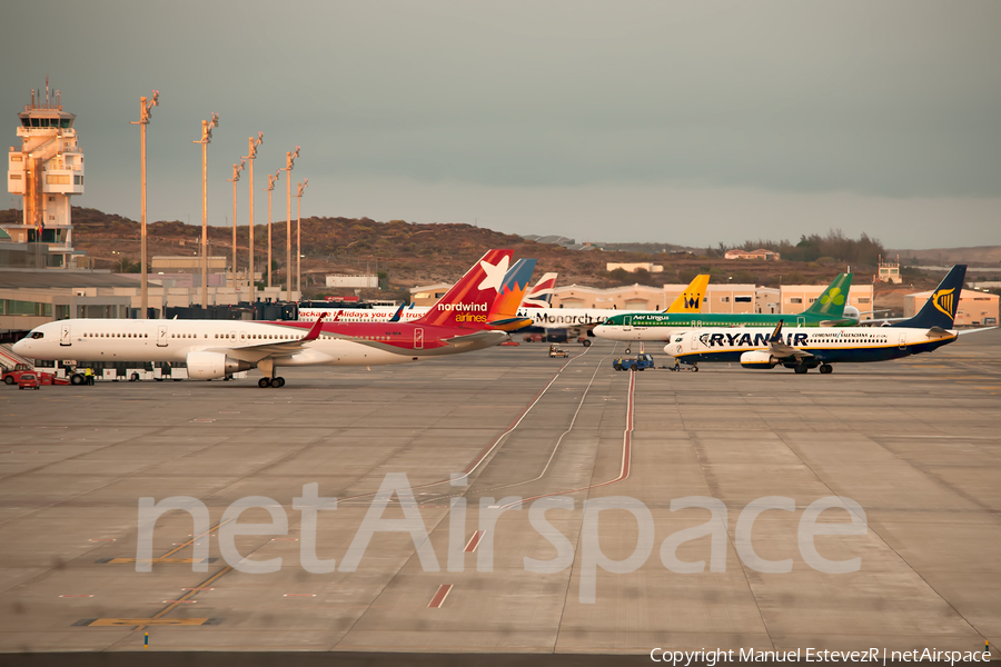 Aviation photo 135604
