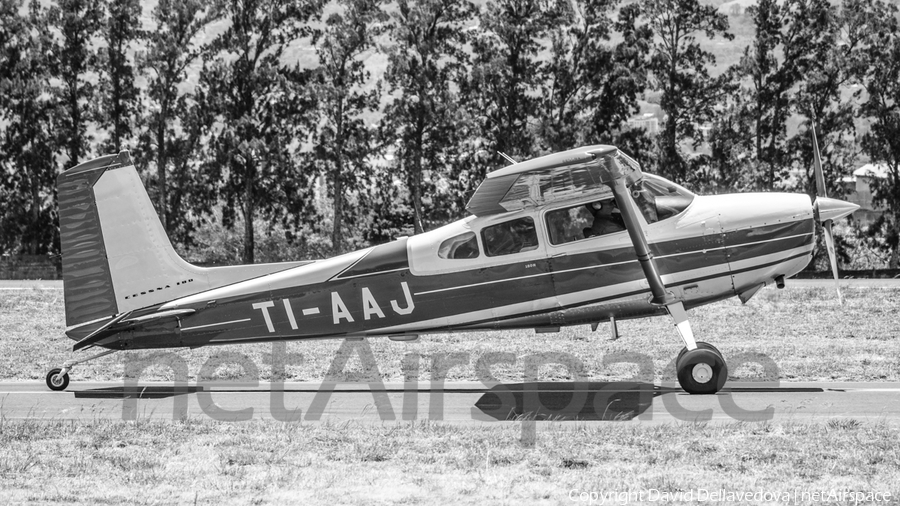 (Private) Cessna 180H Skywagon (TI-AAJ) | Photo 234942