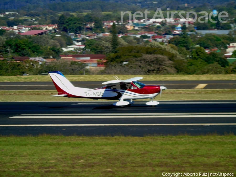 (Private) Cessna 177B Cardinal (TI-AGO) | Photo 207404