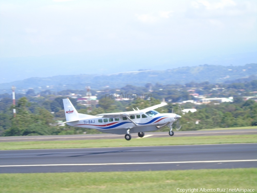 Aerobell Air Charter Cessna 208B Grand Caravan (TI-BAJ) | Photo 203065