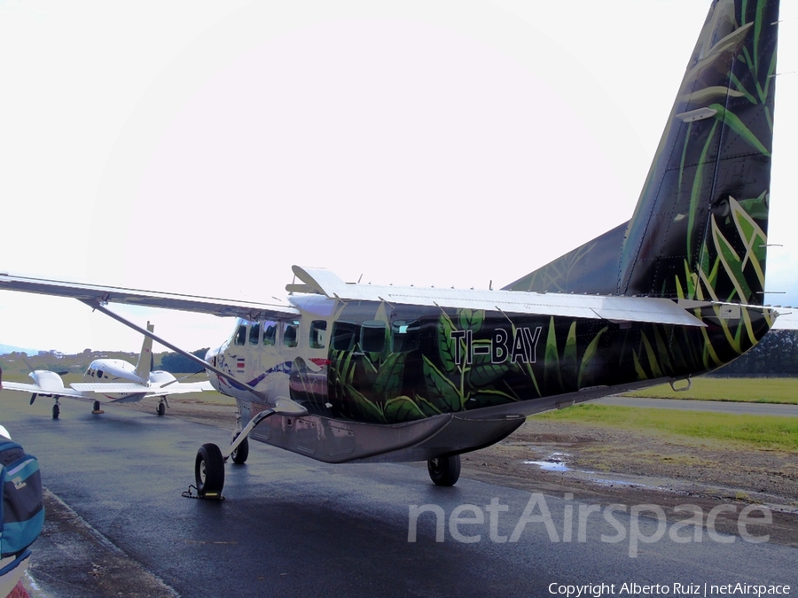 Aerobell Air Charter Cessna 208B Grand Caravan (TI-BAY) | Photo 207414