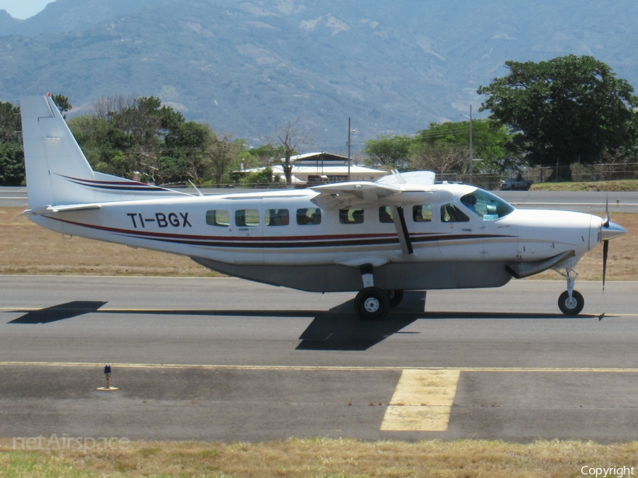 Prestige Wings Cessna 208B Grand Caravan (TI-BGX) | Photo 377476